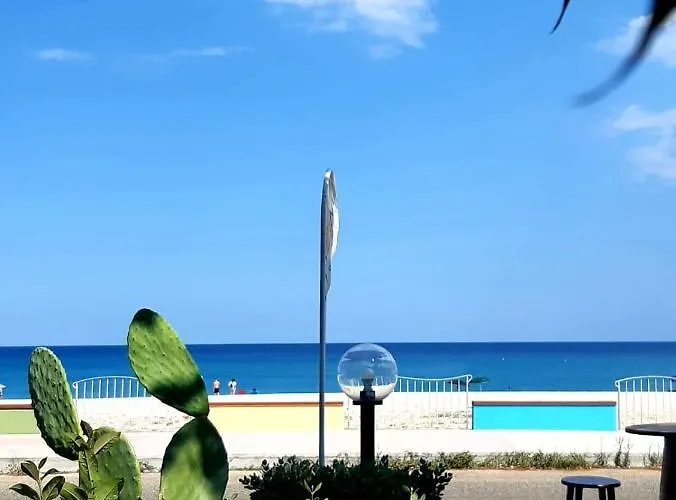 Freedom Village Aparthotel Soverato Marina