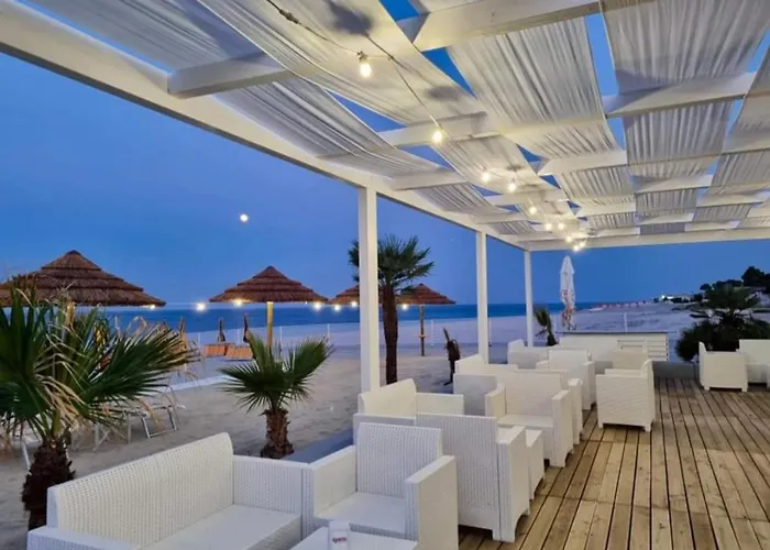 Freedom Village Aparthotel 3*