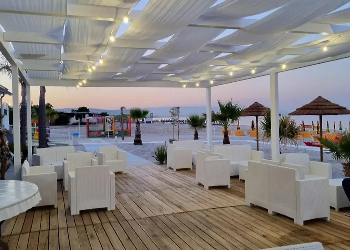 Apart-hotel Freedom Village 3*